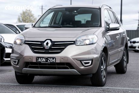 Gold 2015 Renault Koleos SUV BOSE F