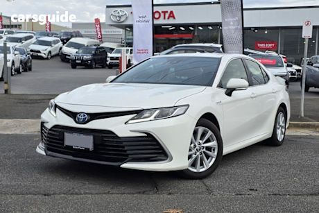 White 2022 Toyota Camry Sedan ASCENT F