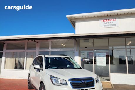 White 2017 Subaru Forester Wagon 2.5I-S
