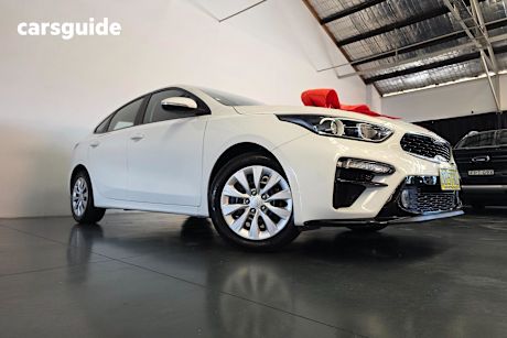 White 2020 Kia Cerato Hatch S F