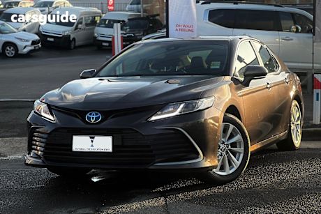 Bronze 2023 Toyota Camry Sedan ASCENT F