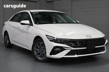 White 2024 Hyundai I30 Sedan HYBRID F
