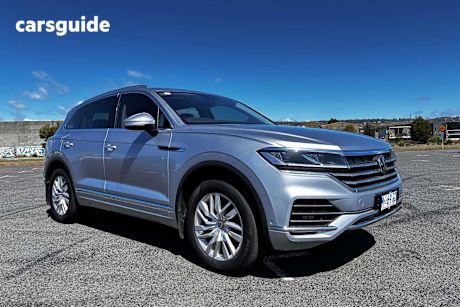Silver 2022 Volkswagen Touareg Wagon 170Tdi