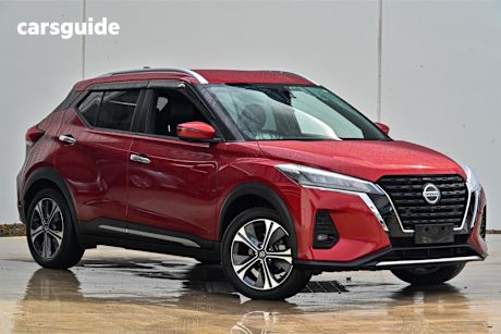 Red 2020 Nissan Kicks OtherCar