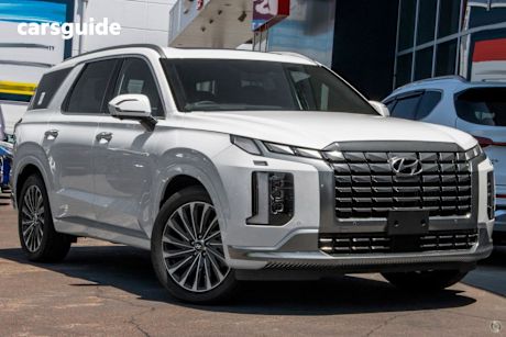 White 2024 Hyundai Palisade SUV CALLIGRAPHY 4X4