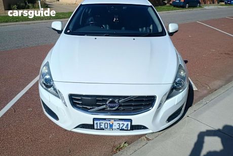 White 2013 Volvo S60 Sedan T6