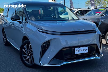 Grey 2023 LDV Mifa 9 OtherCar LUXE F