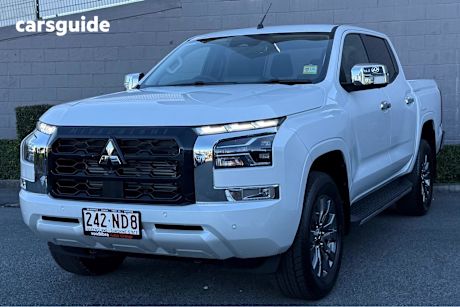 White 2024 Mitsubishi Triton Ute Tray GLS 4X4