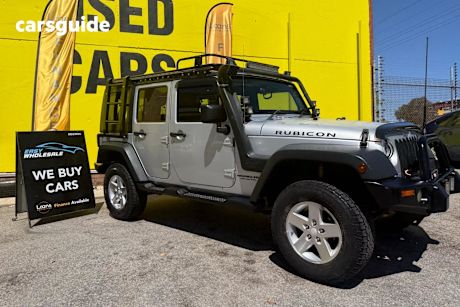 Silver 2009 Jeep Wrangler Softtop Rubicon (4X4)