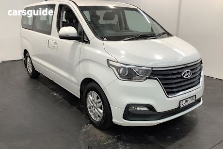 White 2019 Hyundai Imax Wagon Active