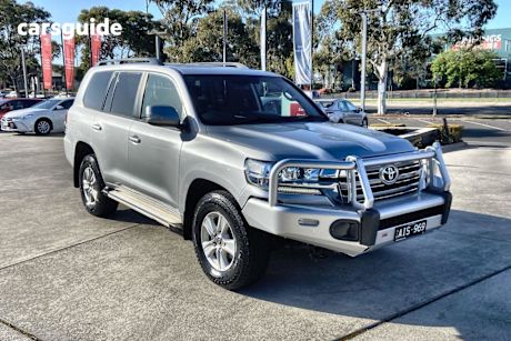 Silver 2016 Toyota Landcruiser SUV GXL 4X4