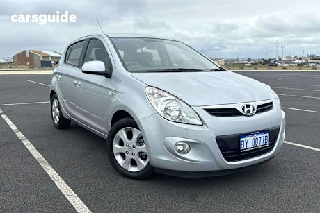 Silver 2010 Hyundai I20 Hatch ELITE F