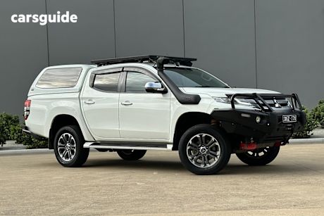 White 2022 Mitsubishi Triton Ute Tray GLS 4X4