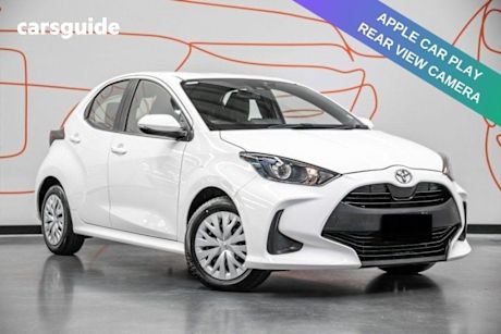 White 2020 Toyota Yaris Hatch ASCENT SPORT F