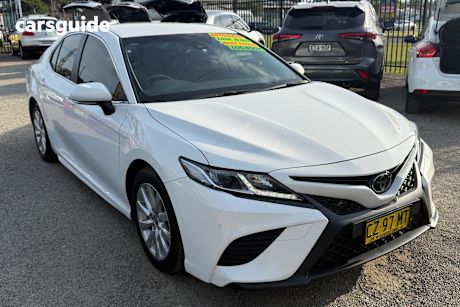 White 2020 Toyota Camry Sedan ASCENT SPORT
