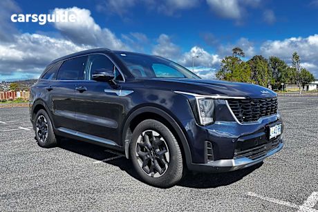 Blue 2024 Kia Sorento Wagon Sport 7 Seat