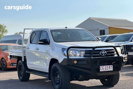 White 2015 Toyota Hilux Dual Cab Utility Sr (4X4)