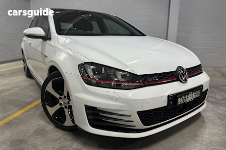 White 2015 Volkswagen Golf Hatchback Gti