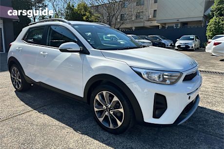 White 2021 Kia Stonic SUV SPORT F