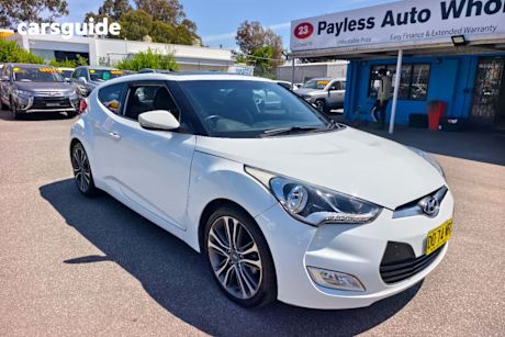 2015 Hyundai Veloster Coupe +