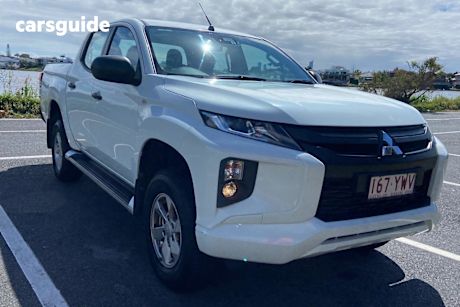 White 2019 Mitsubishi Triton Double Cab Pick Up Glx Plus (4X4)