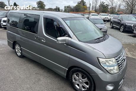 Grey 2005 Nissan Elgrand SUV HIGHWAYSTAR