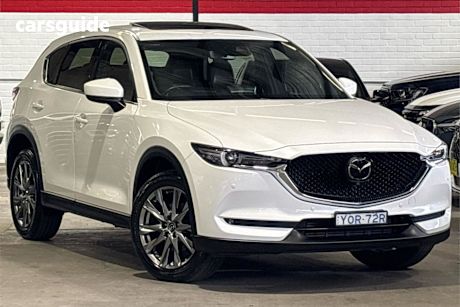 White 2020 Mazda CX-5 SUV AKERA 4X4