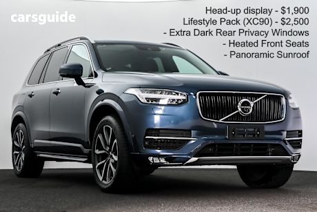 Blue 2018 Volvo XC90 Wagon D5 Momentum