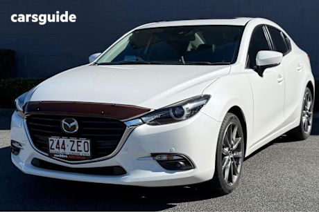 White 2016 Mazda Mazda3 Sedan SP25 ASTINA F