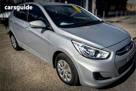Silver 2015 Hyundai Accent Hatchback Active