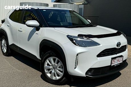 White 2024 Toyota Yaris Cross Wagon Gx Hybrid (Awd)