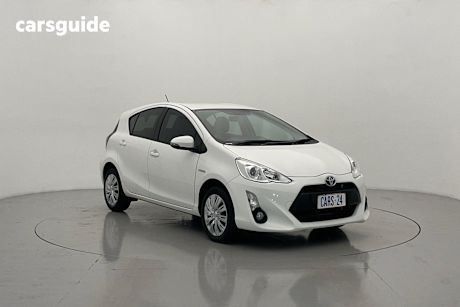 2017 Toyota Prius-C Hatchback Hybrid