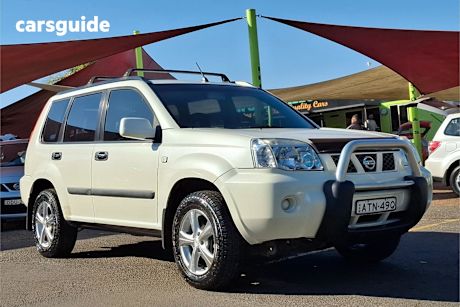 White 2005 Nissan X-Trail SUV ST 4X4