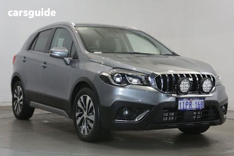 Grey 2017 Suzuki S-Cross Hatch TURBO PRESTIGE F