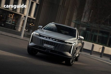 Grey 2025 Omoda Omoda 9 SUV VIRTUE