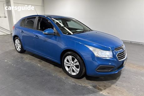 Blue 2015 Holden Cruze Hatchback Equipe