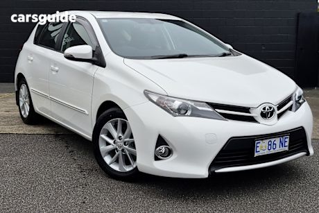 White 2014 Toyota Corolla Hatch ASCENT F