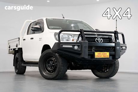 White 2019 Toyota Hilux Ute Tray SR 4X4