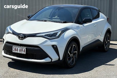 White 2019 Toyota C-HR Hatchback Koba (2Wd)