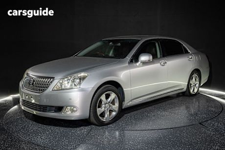 Silver 2009 Toyota Crown Sedan MAJESTA A TYPE L PACKAGE SEDAN AUTO 4.6I
