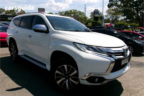 White 2017 Mitsubishi Pajero Sport Wagon Gls (4X4) 7 Seat