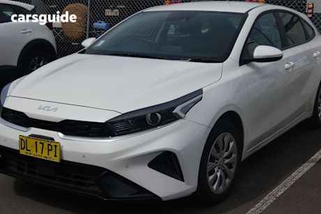 White 2024 Kia Cerato Hatch S F
