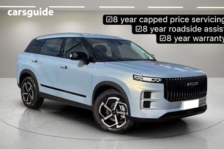 Silver 2025 Jaecoo J7 SUV CORE F