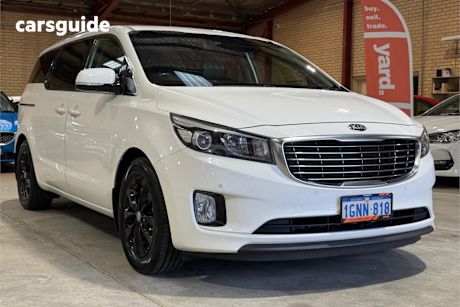 White 2017 Kia Carnival Wagon Sli