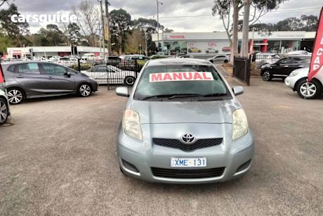 Silver 2010 Toyota Yaris Hatchback Yr