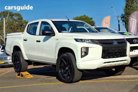 White 2019 Mitsubishi Triton Ute Tray GLX ADAS 4X4