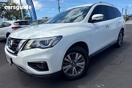 White 2019 Nissan Pathfinder SUV ST+ F