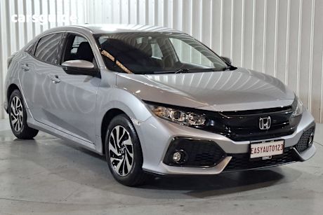 Silver 2018 Honda Civic Hatchback Vti-S