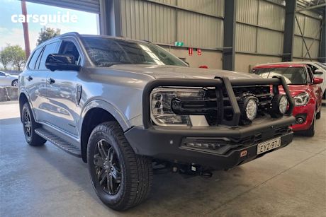 Silver 2023 Ford Everest SUV SPORT 4X4