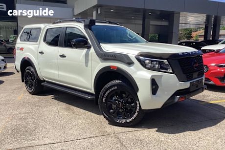 White 2024 Nissan Navara Dual Cab Pick-up Pro-4X (4X4)
